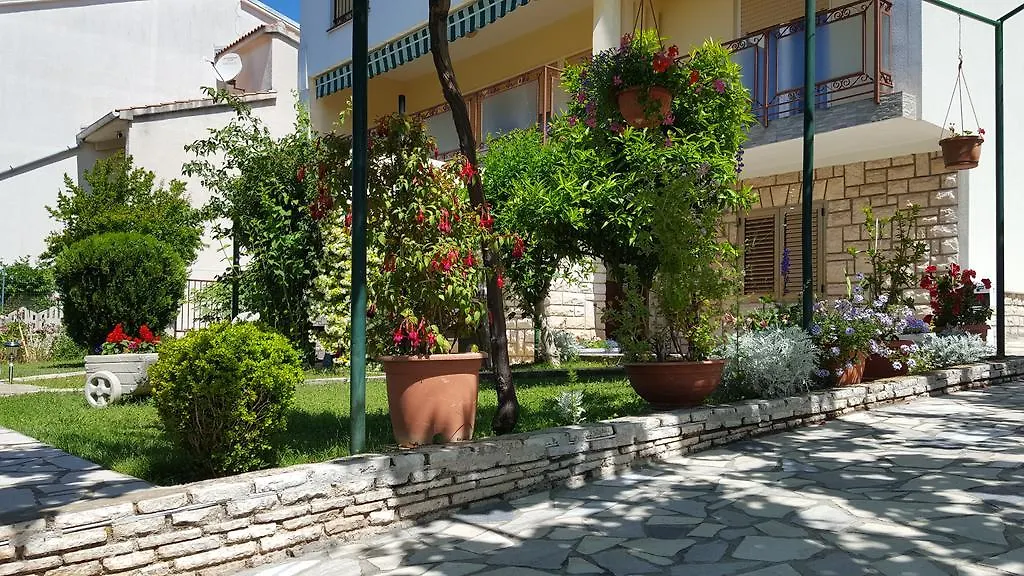 Apartments Paradiso Pula