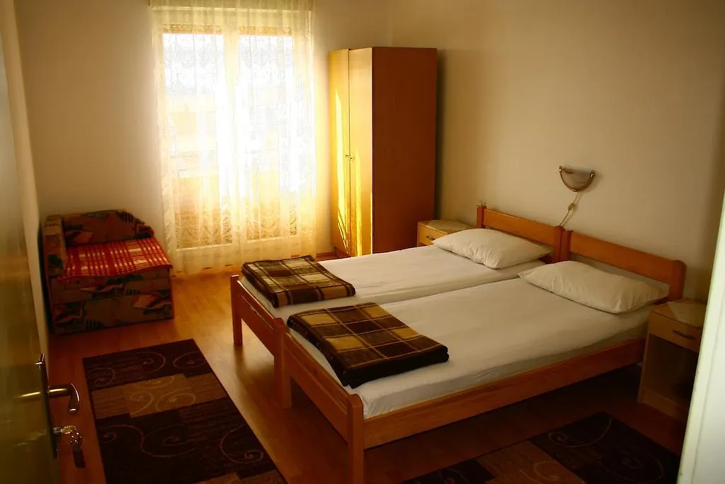 Apartments Paradiso Pola